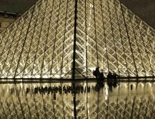 Pyramide du louvre