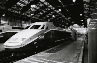 Un TGV a quai Gare de lyon
