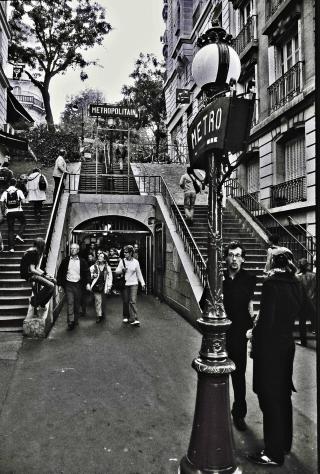 Entrance of the métro