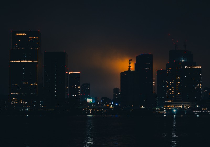 Baie de Tokyo de nuit