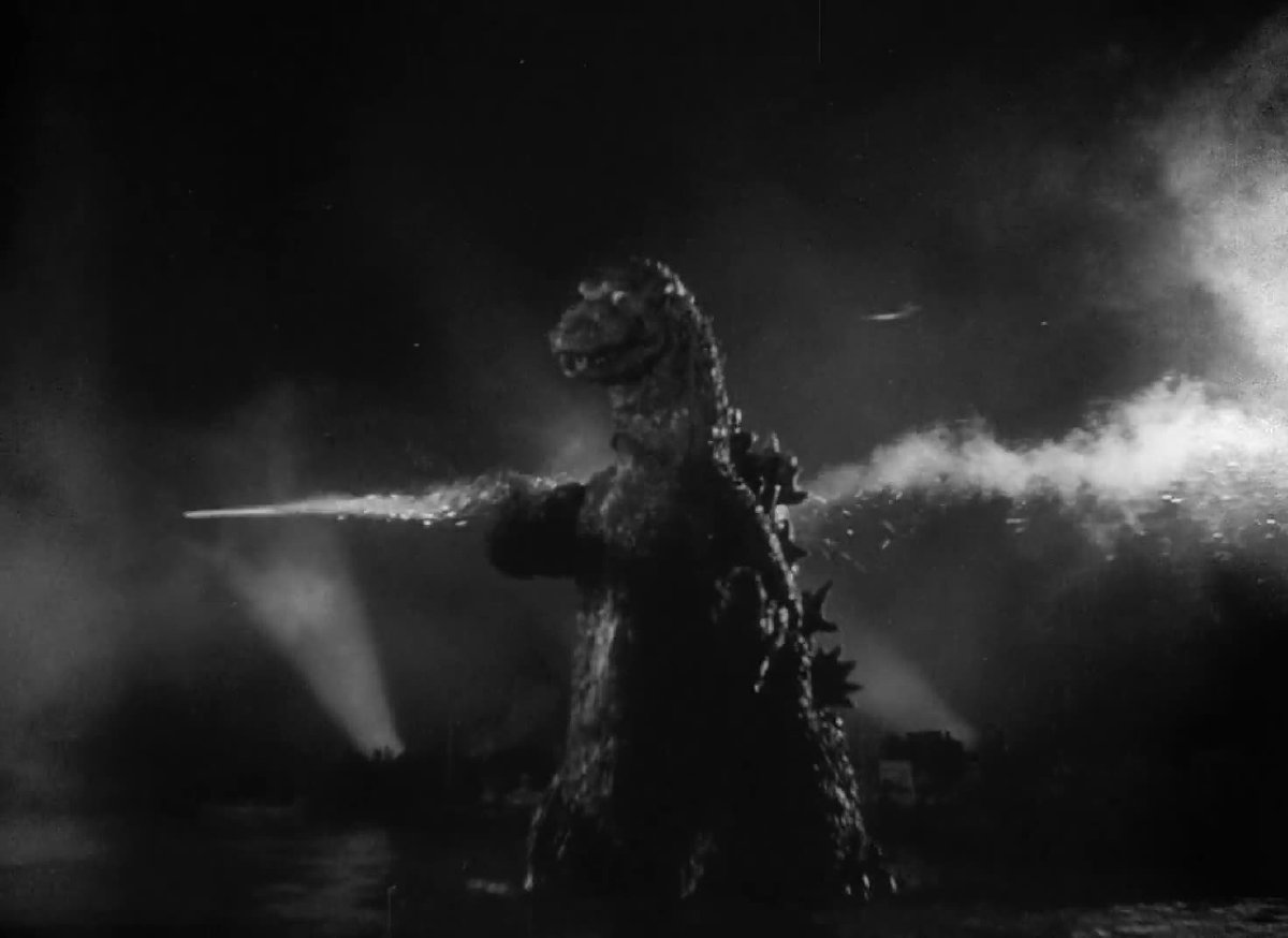 Avions sur Godzilla (ben ouais, ils volent, ils sont au-dessus)