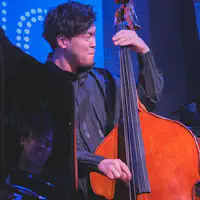 Shimpei Ogawa playing double bass